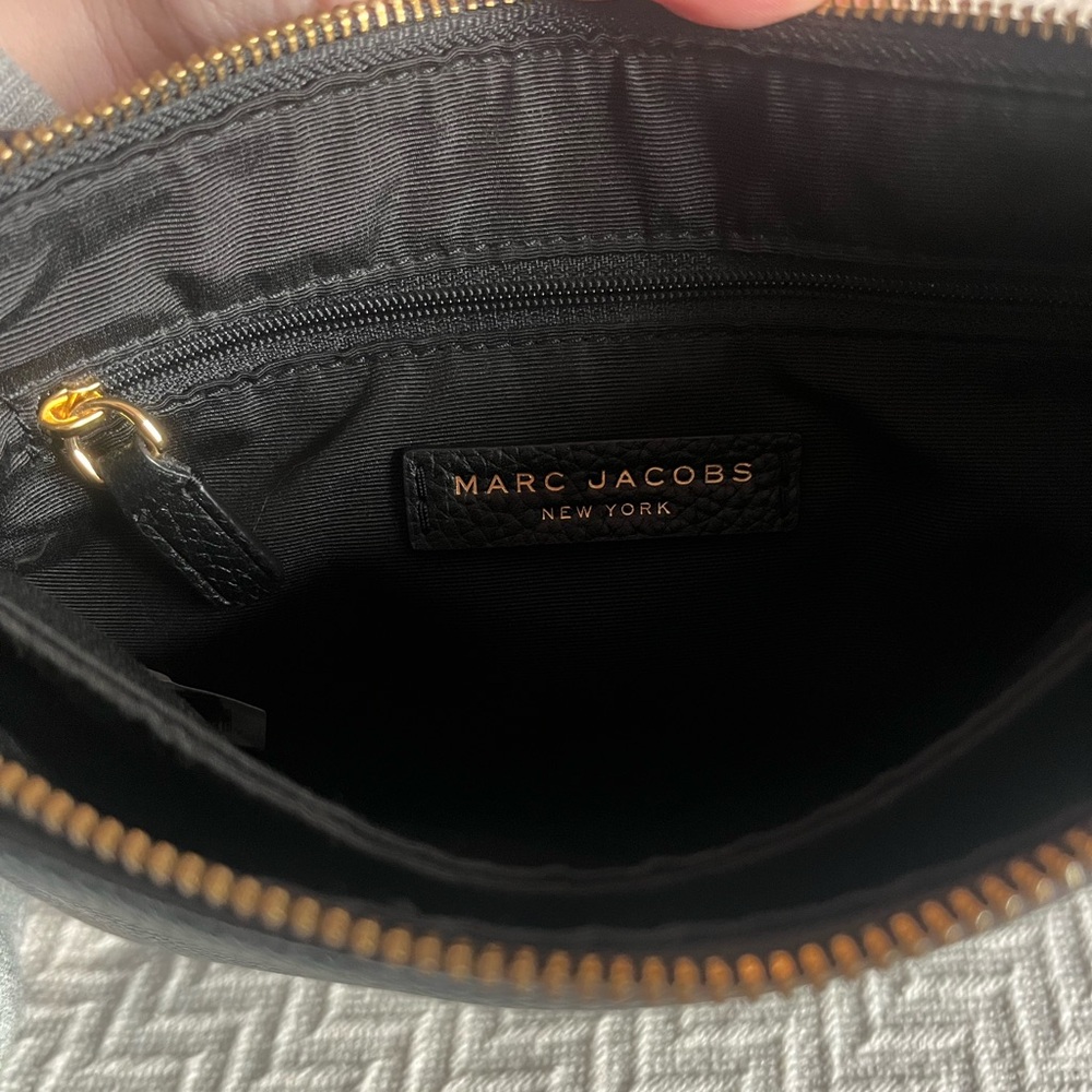 Marc Jacobs Black Crossbody - Picture 12 of 17